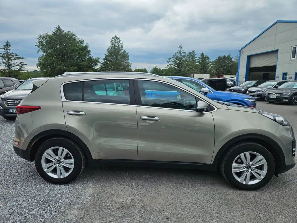 Kia Sportage 1.7 Platinum 5DR - Image 5