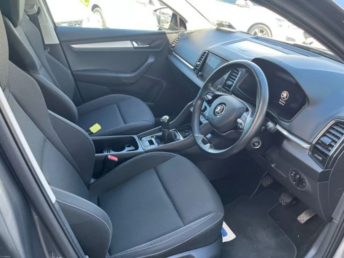 Skoda Karoq AMB 2.0tdi 115HP 5DR - Image 6