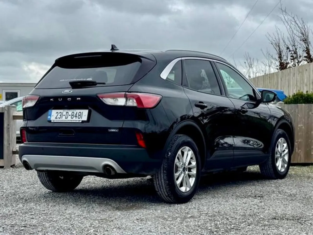 Ford Kuga Titanium 2.5phev225 S6.2 CT 4D - Image 6