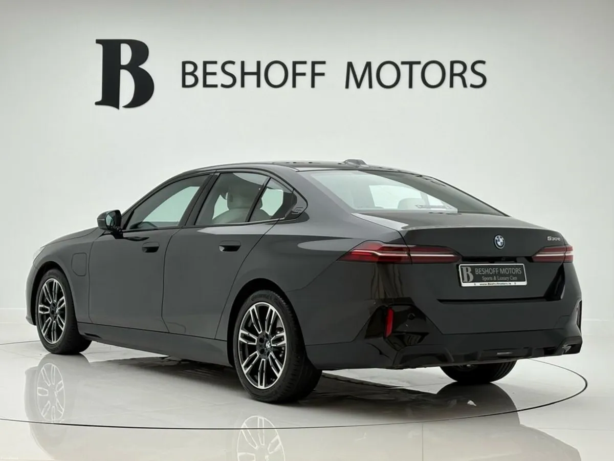 BMW 5-Series 530e M-SPORT=IVORY INTERIOR//ONLY 300 - Image 3