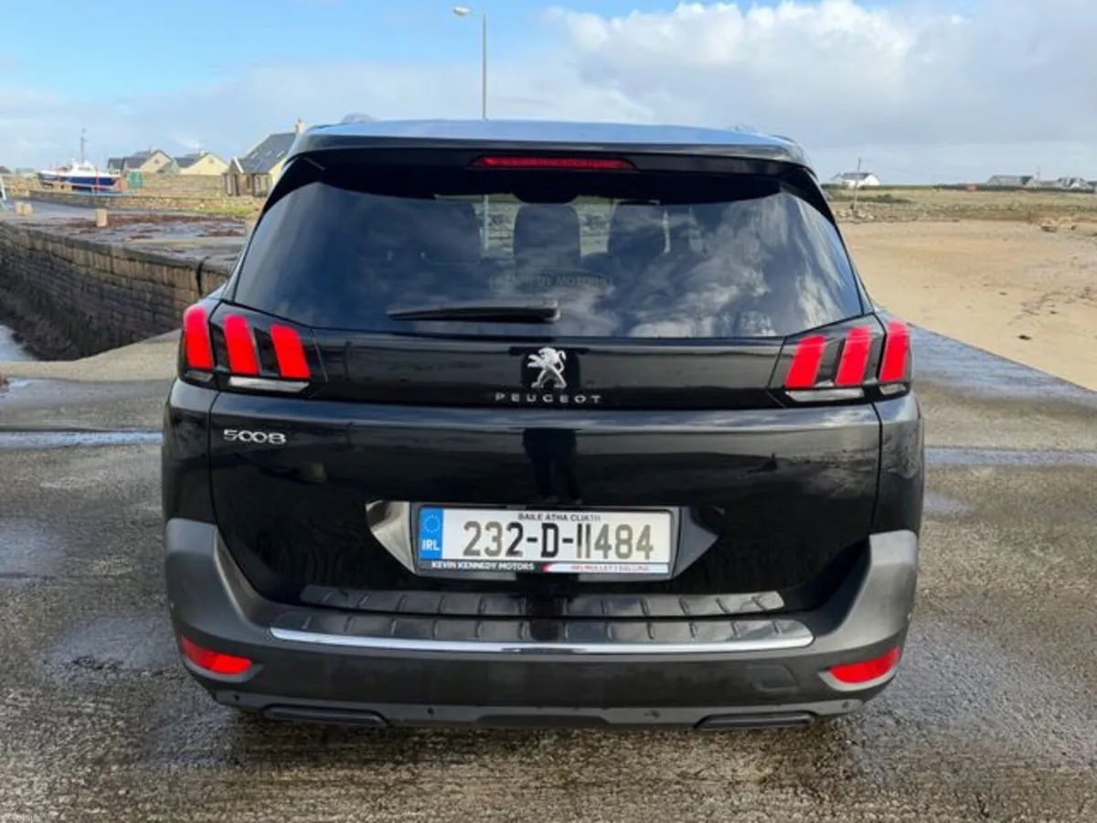 Peugeot 5008 FL Allure 1.5 Blue HDI 130 AUT - Image 5