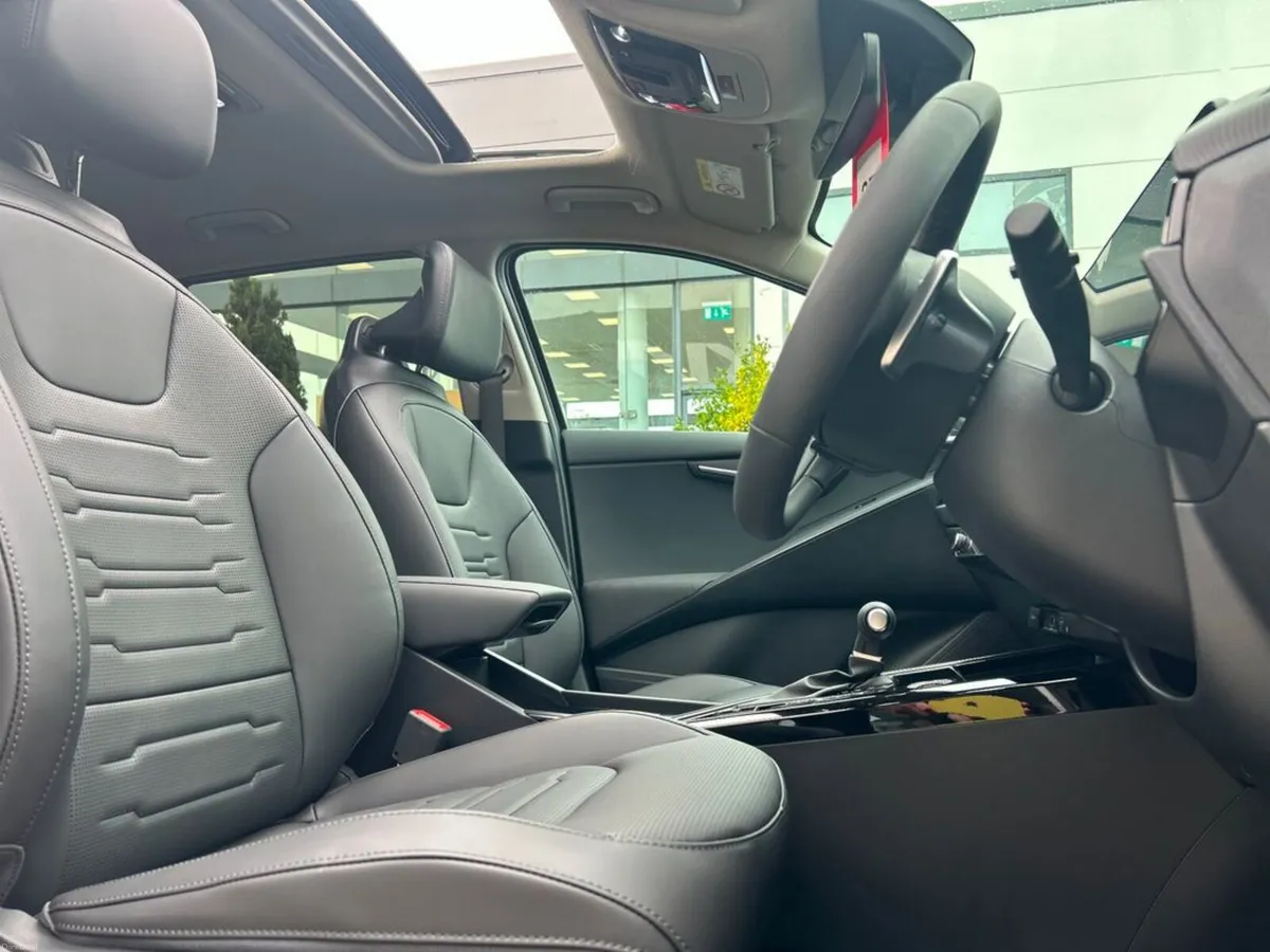 Kia Niro 1.6 K3 (Plug in Hybrid) ( 3.9% Finance Av - Image 6