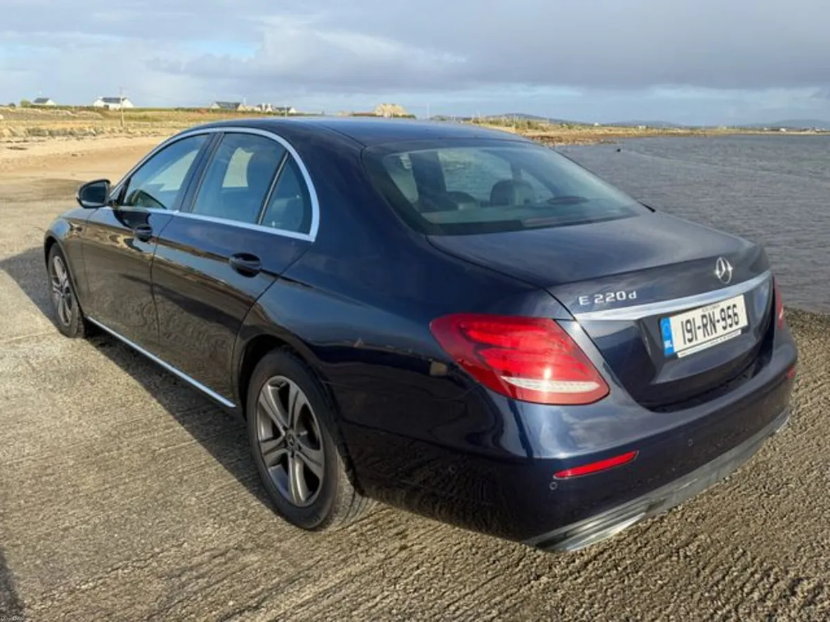 Mercedes-Benz E-Class E220 D SE Premium 4DR Auto - Image 6