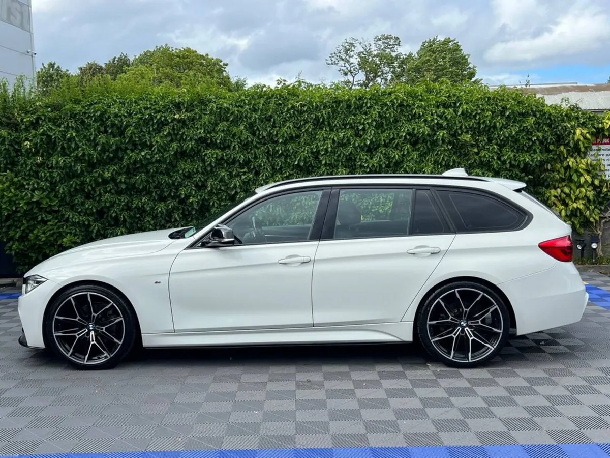 BMW 3-Series 320d M-SPORT COMPETITION TOURING AUTO - Image 3