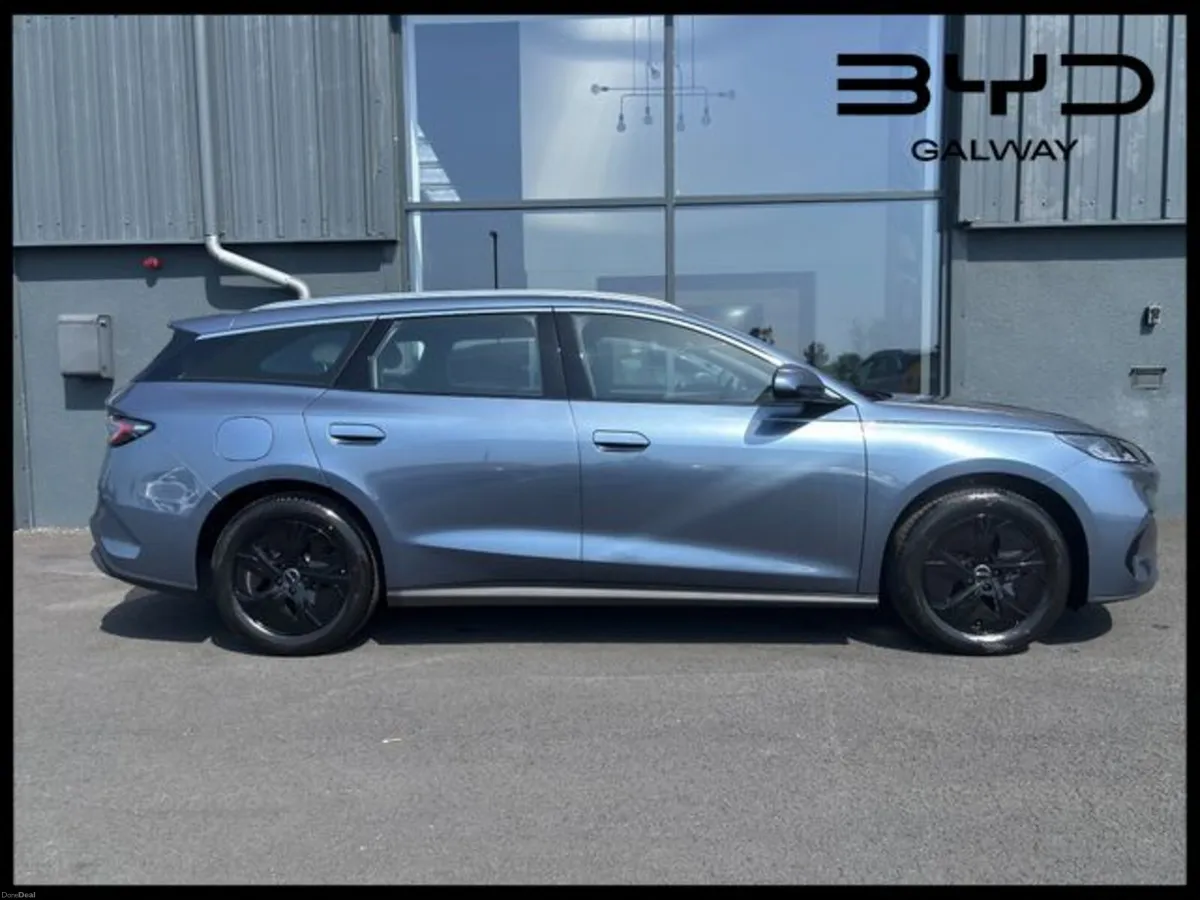 BYD Seal 6 Super Hybrid Boost Touring - Image 3