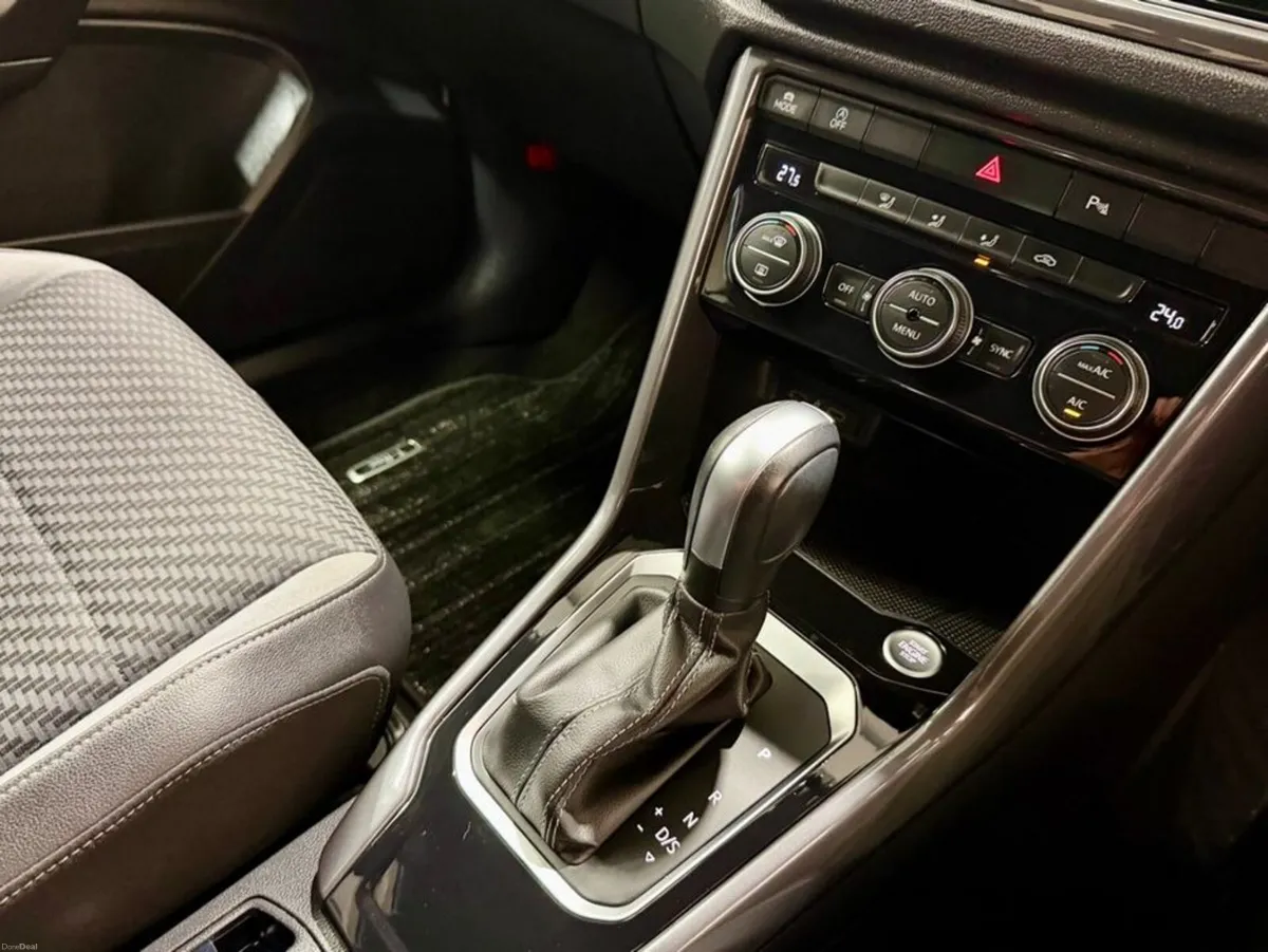 Volkswagen T-Roc 202 TDI R-Line - Image 6