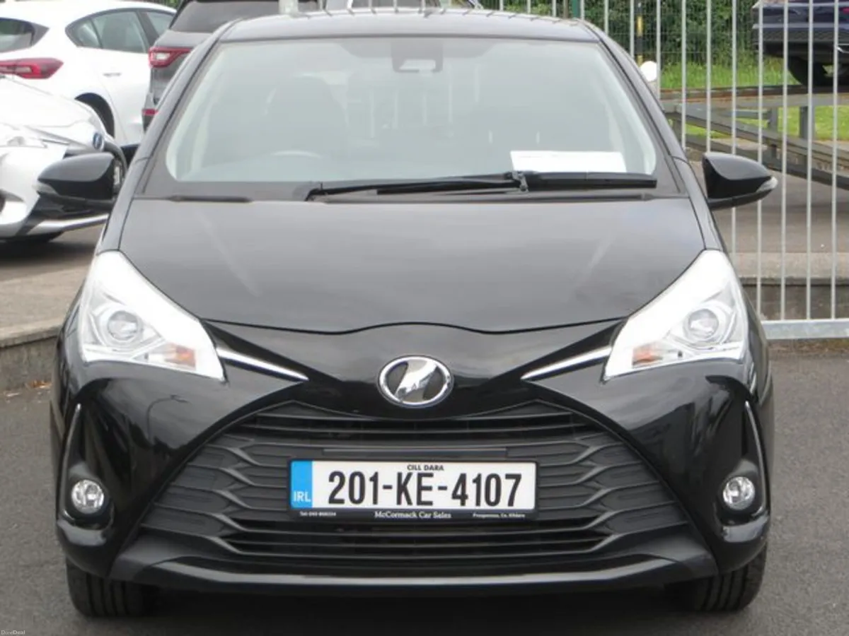 Toyota Vitz 5DR Automatic - Image 2