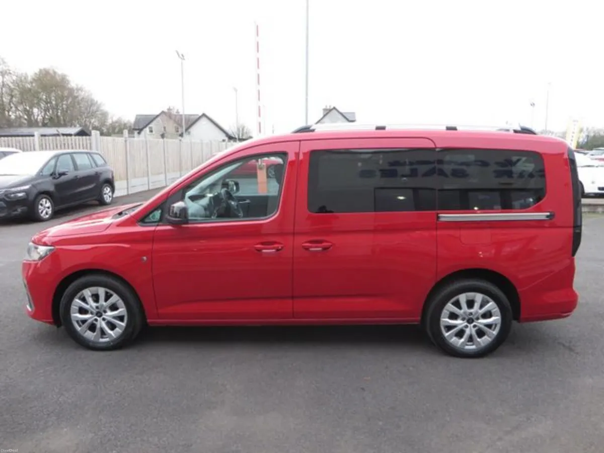 Ford Tourneo Connect TITANIUM ECOBLUE - Image 6