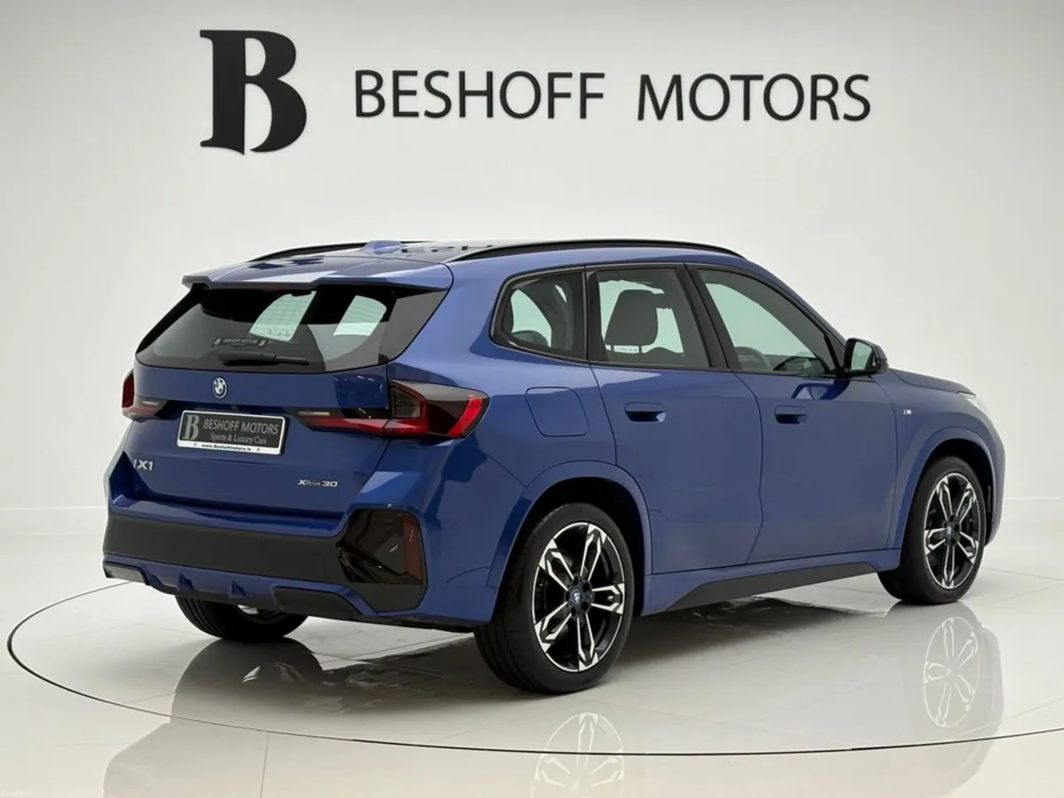 BMW iX1 30 M-SPORT X-DRIVE=1 OWNER//HUGE SPEC//232 - Image 5