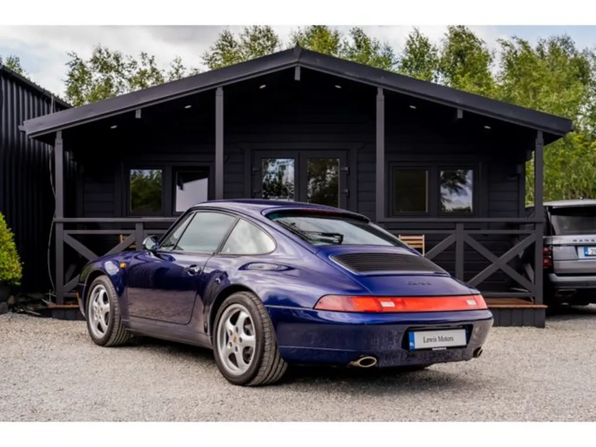 Porsche 911 CARRERA 3.6 270BHP, 6 SPEED MANUAL, IR - Image 4