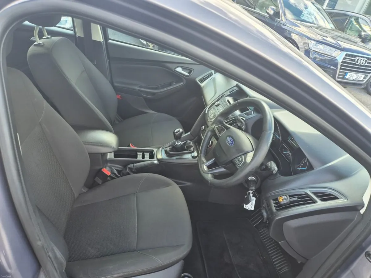 Ford Focus Style 1.6 TDCI - Image 6