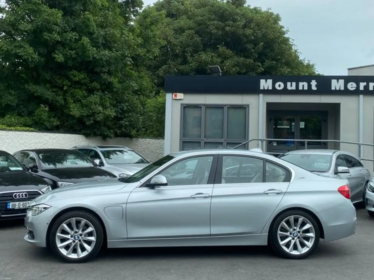 BMW 3-Series AUGUST SALE-330e Phev Oyster Leather - Image 6