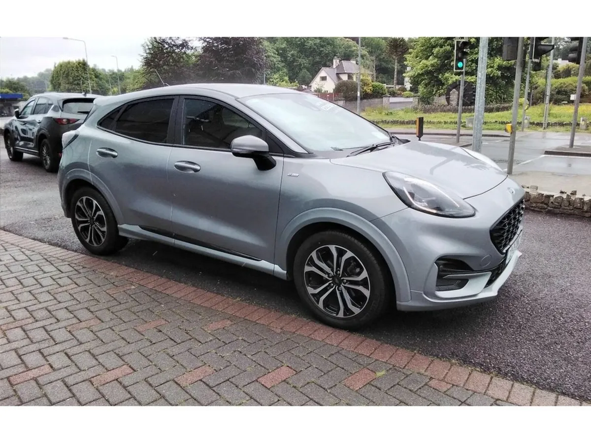 Ford Puma St-line 5D 1.0T 125 Mhev M6 F - Image 1
