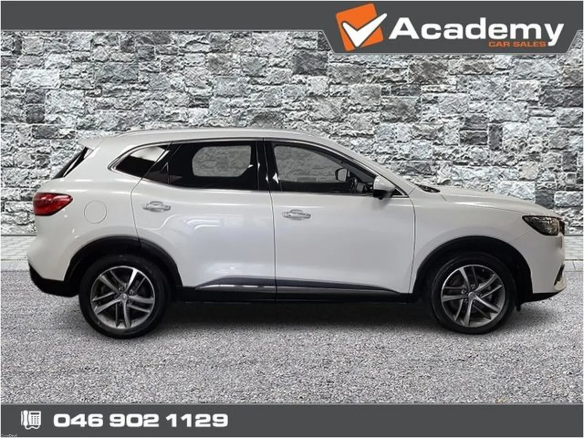 MG HS MG - Exclusive 5DR Auto**FRESH STOCK** - Image 6