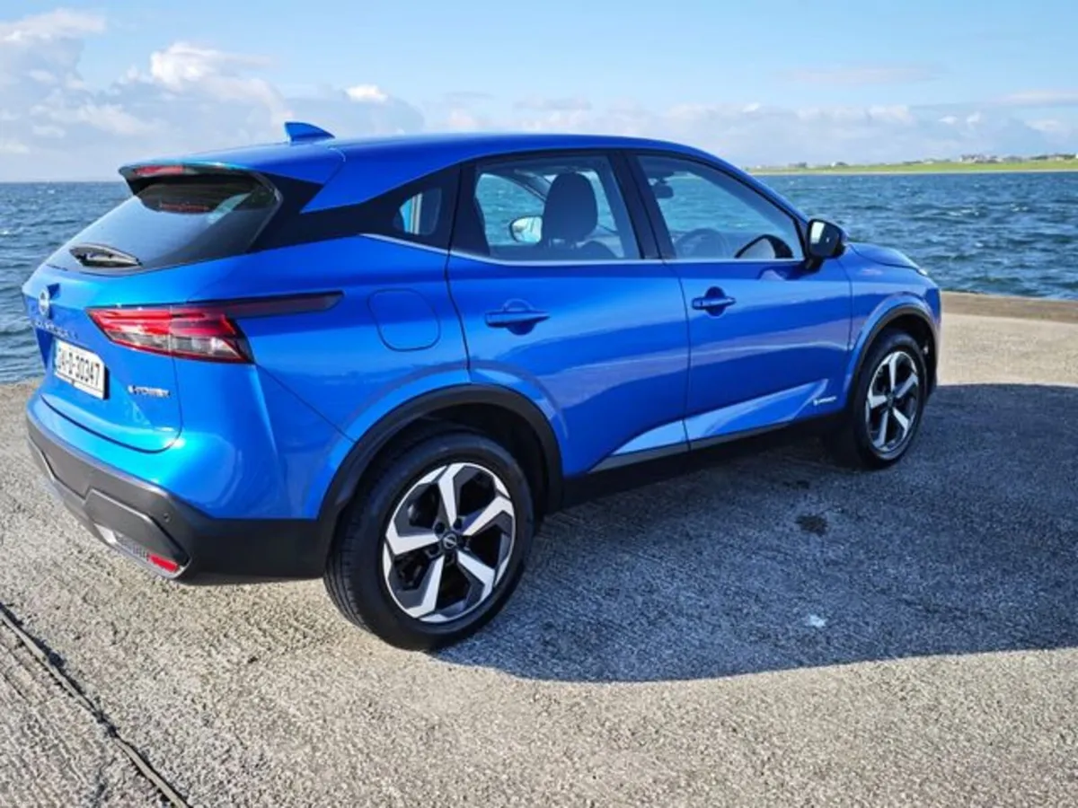 Nissan Qashqai Epower SV MY2.75 4DR Auto - Image 3