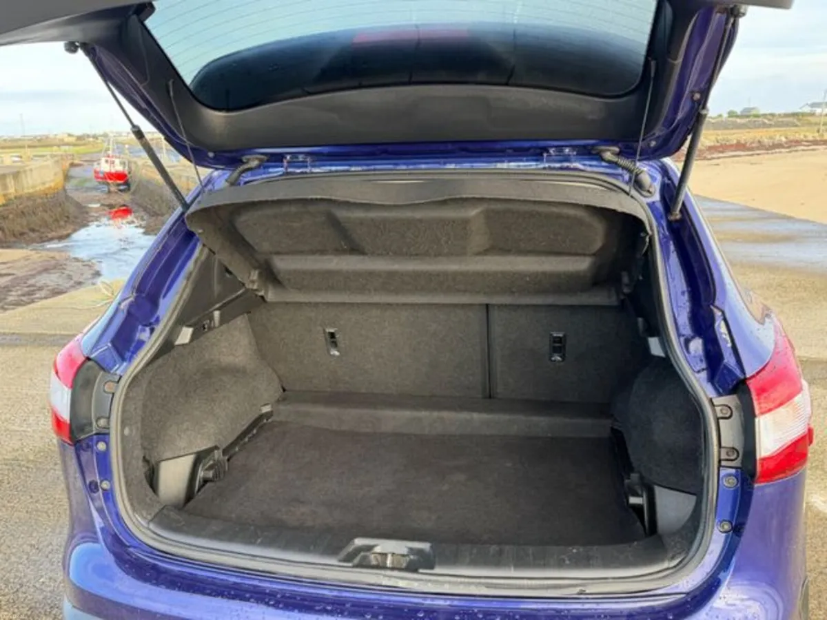 Nissan Qashqai 1.5 SV MY16 NC E6 4DR - Image 5