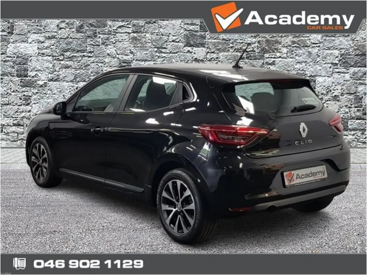 Renault Clio Equilibre**ACADEMY APPROVED** - Image 3