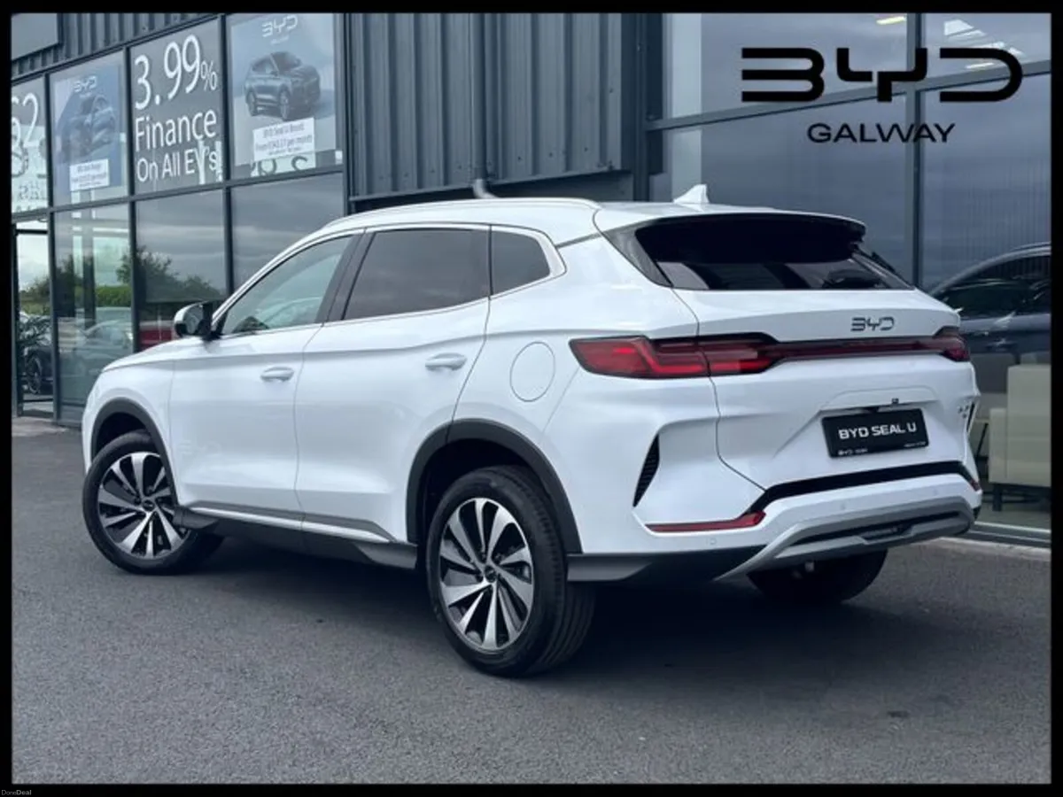 BYD SEAL U DM-i Comfort 26.6kWh **125km EV Range** - Image 2