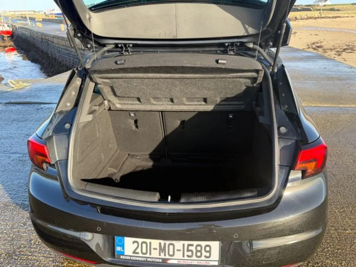 Vauxhall Astra 1.5 SE Turbo D 5DR - Image 5