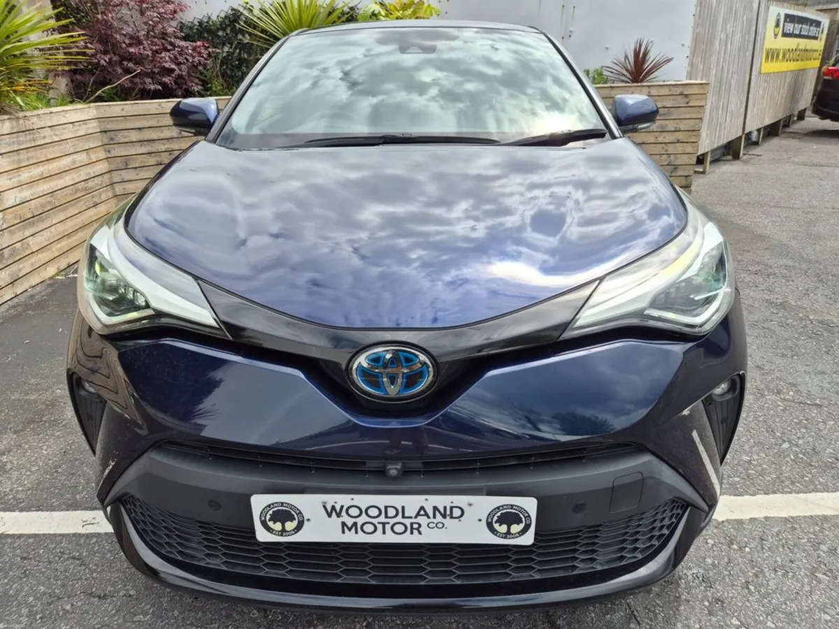Toyota C-HR 1.8 HYBRID / SOL NERO EDITION WITH SAF - Image 3