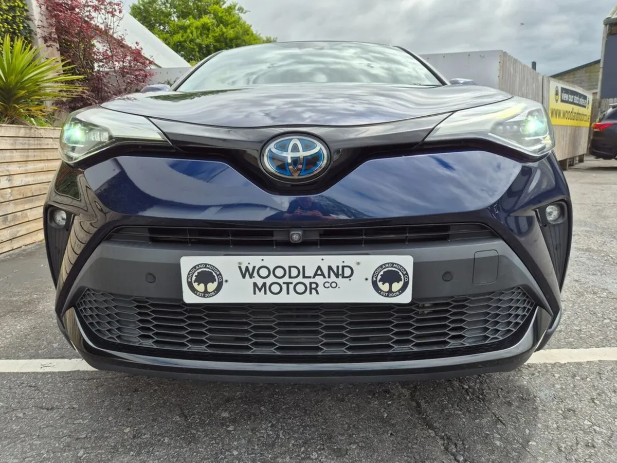 Toyota C-HR 1.8 HYBRID / SOL NERO EDITION WITH SAF - Image 4