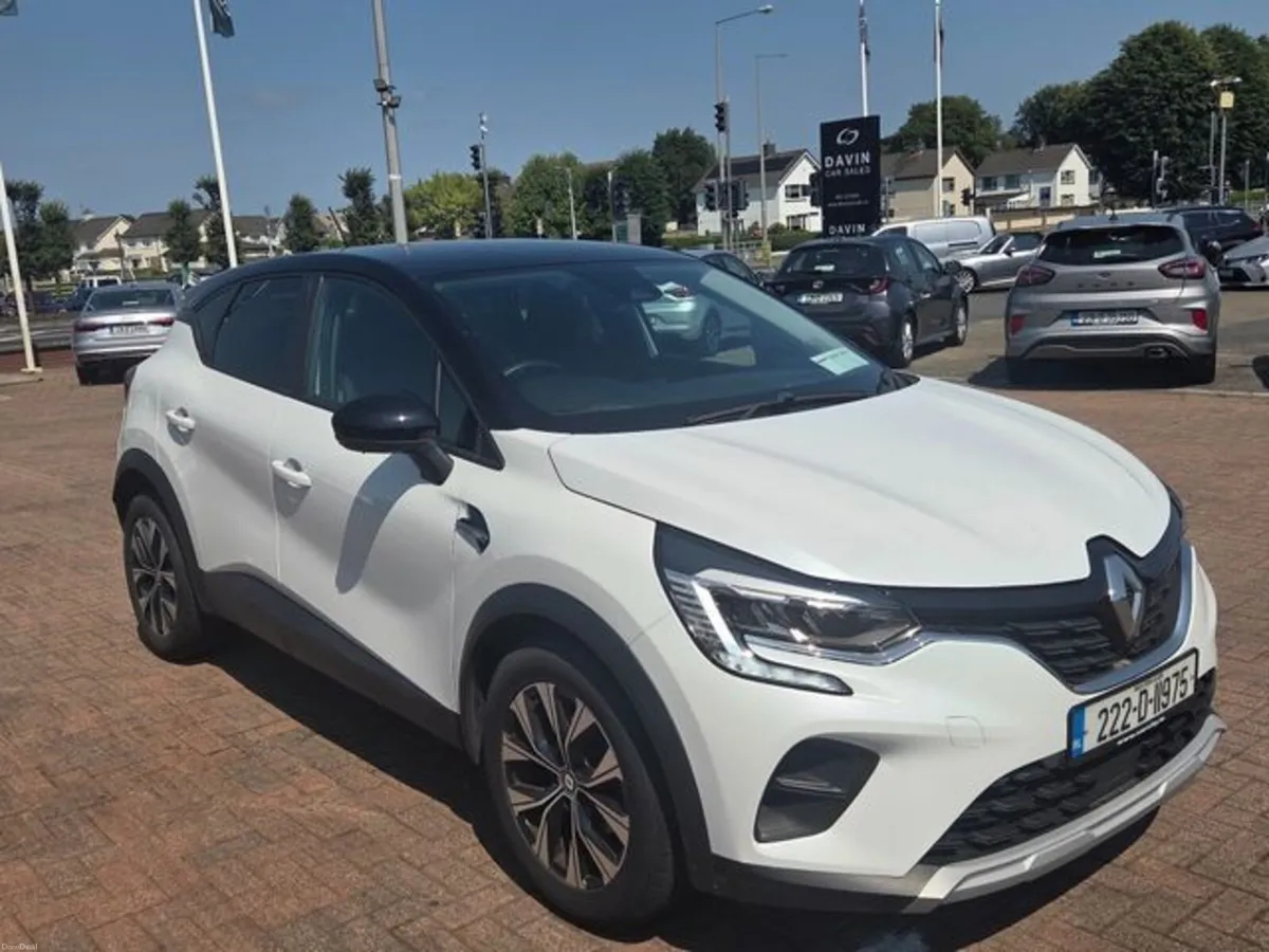 Renault Captur Limited Naeb TCE 90 5DR - Image 1