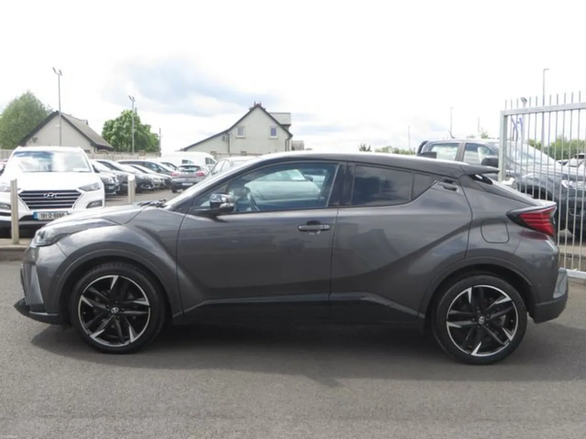 Toyota C-HR GR SPORT - Image 5
