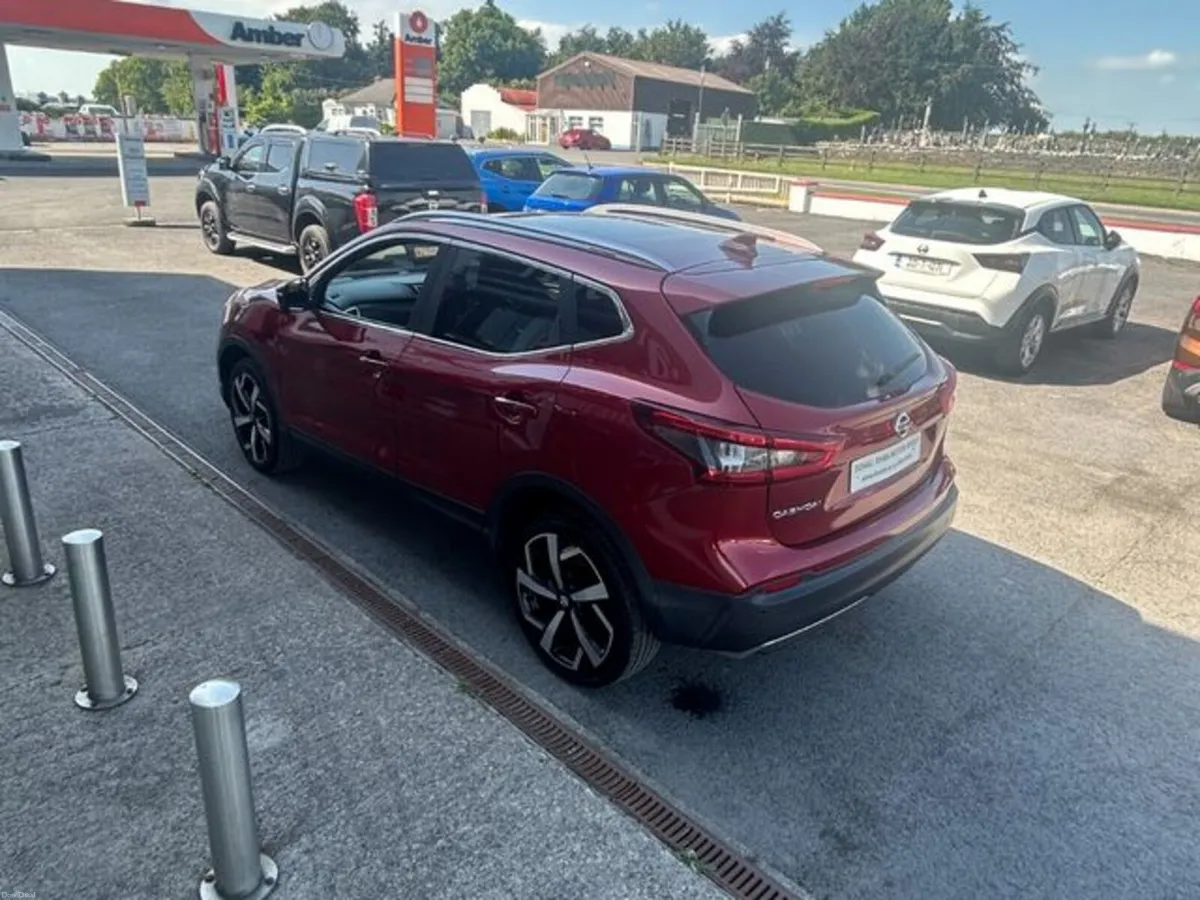 Nissan Qashqai sv premium / tekna - Image 6
