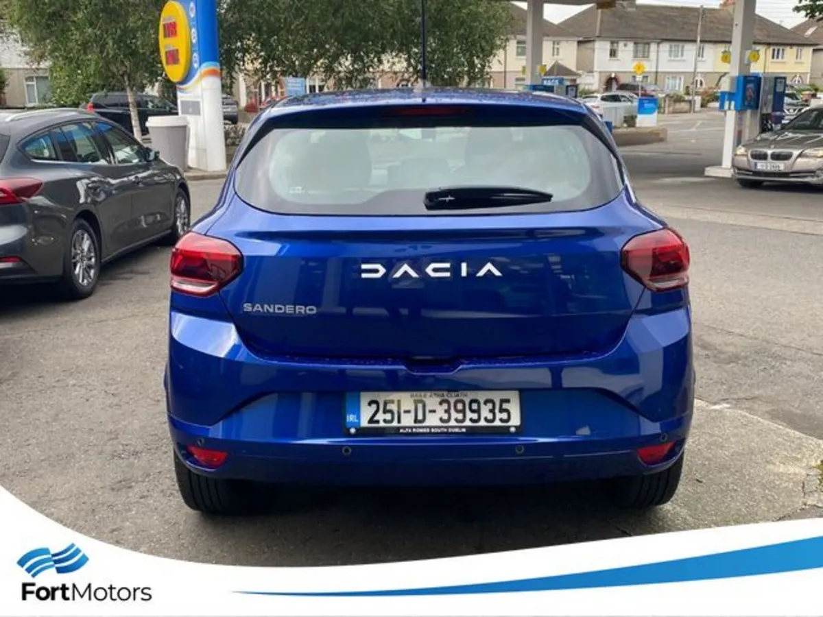 Dacia Sandero Expression 1.0TC e90 , Petrol , Manu - Image 6