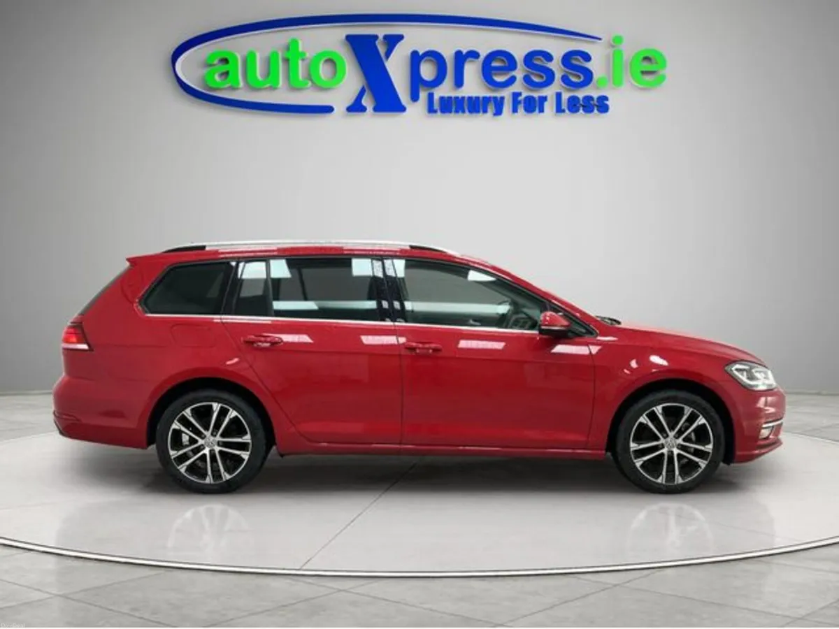 Volkswagen Golf Comfortline 1.2TSI Estate Automati - Image 5