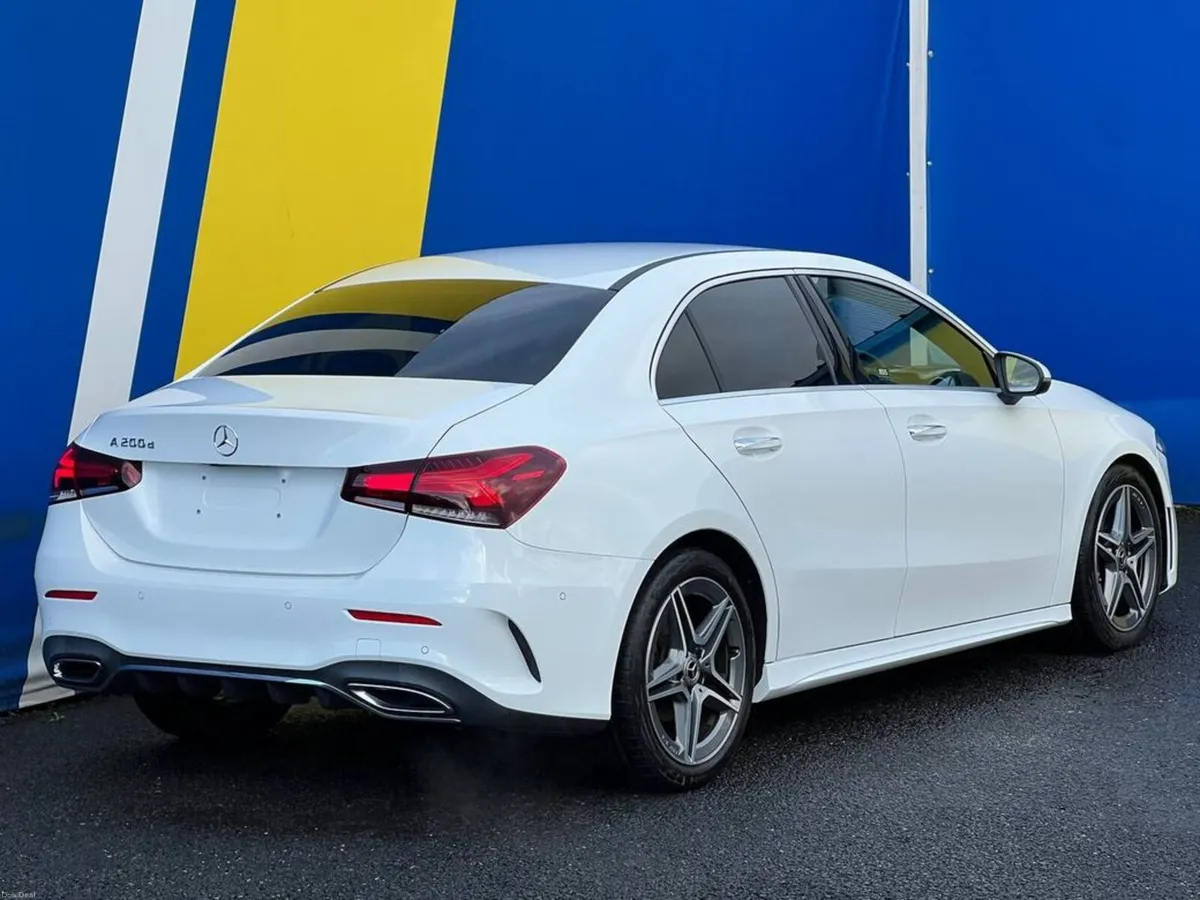 Mercedes-Benz A-Class A200d AMG-LINE PREMIUM PLUS - Image 5