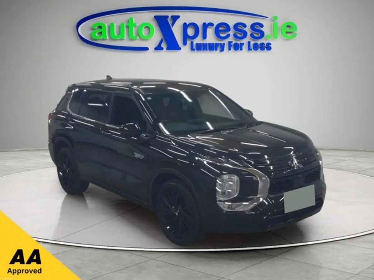 Mitsubishi Outlander PHEV 4WD BLACK EDITION, Low m - Image 1