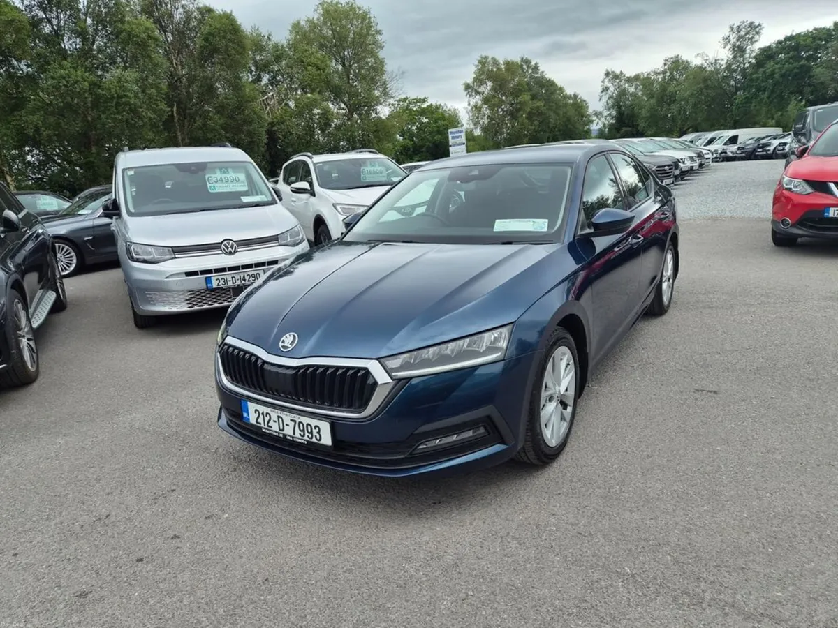 Skoda Octavia AMB 2.0tdi 115HP 5DR - Image 5