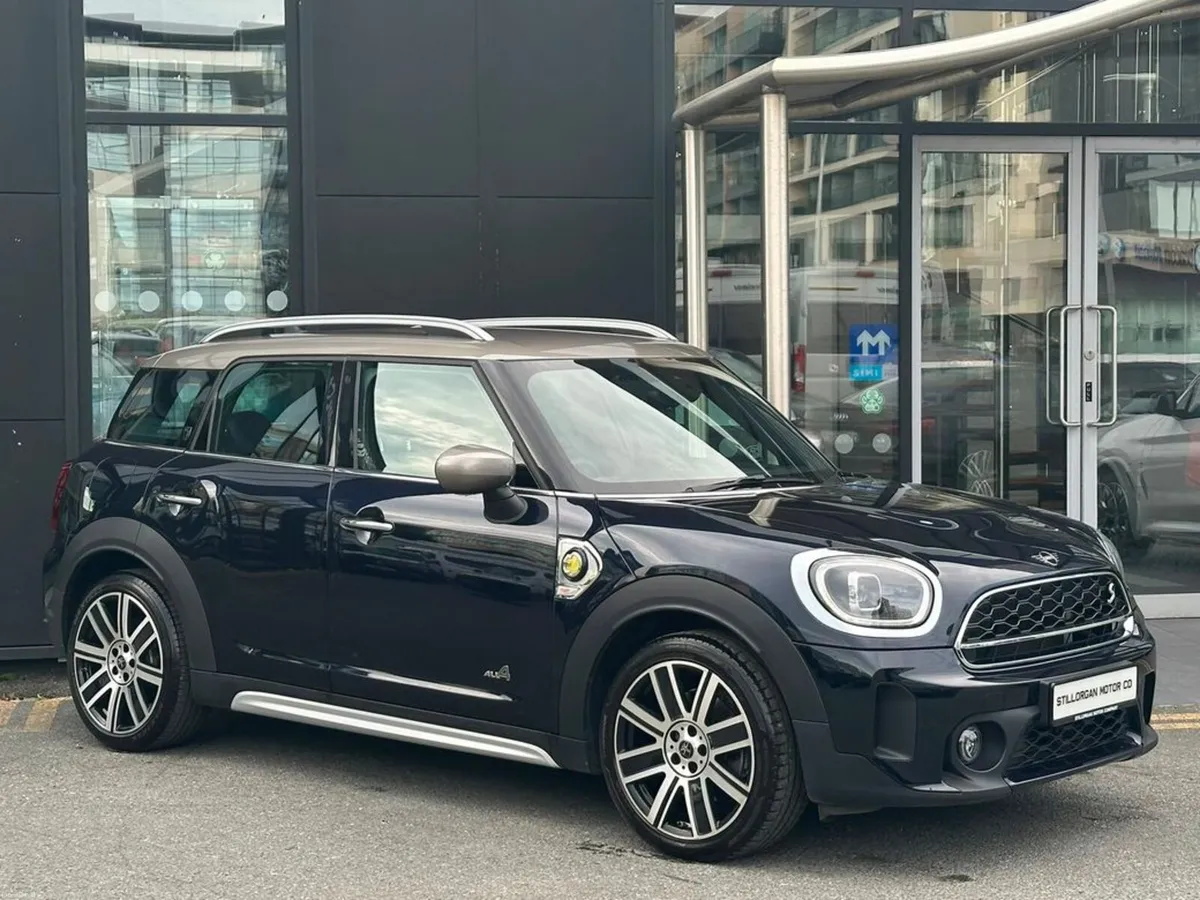Mini Countryman Cooper S Exclusive All4 Auto (PHEV - Image 1