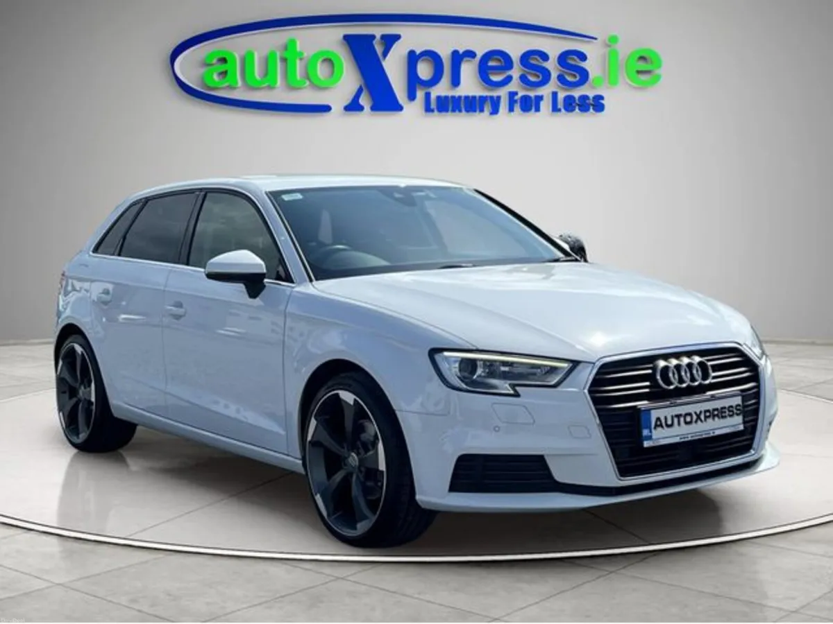 Audi A3 30TFSI SPORTSBACK Automatic, Reversing cam - Image 1