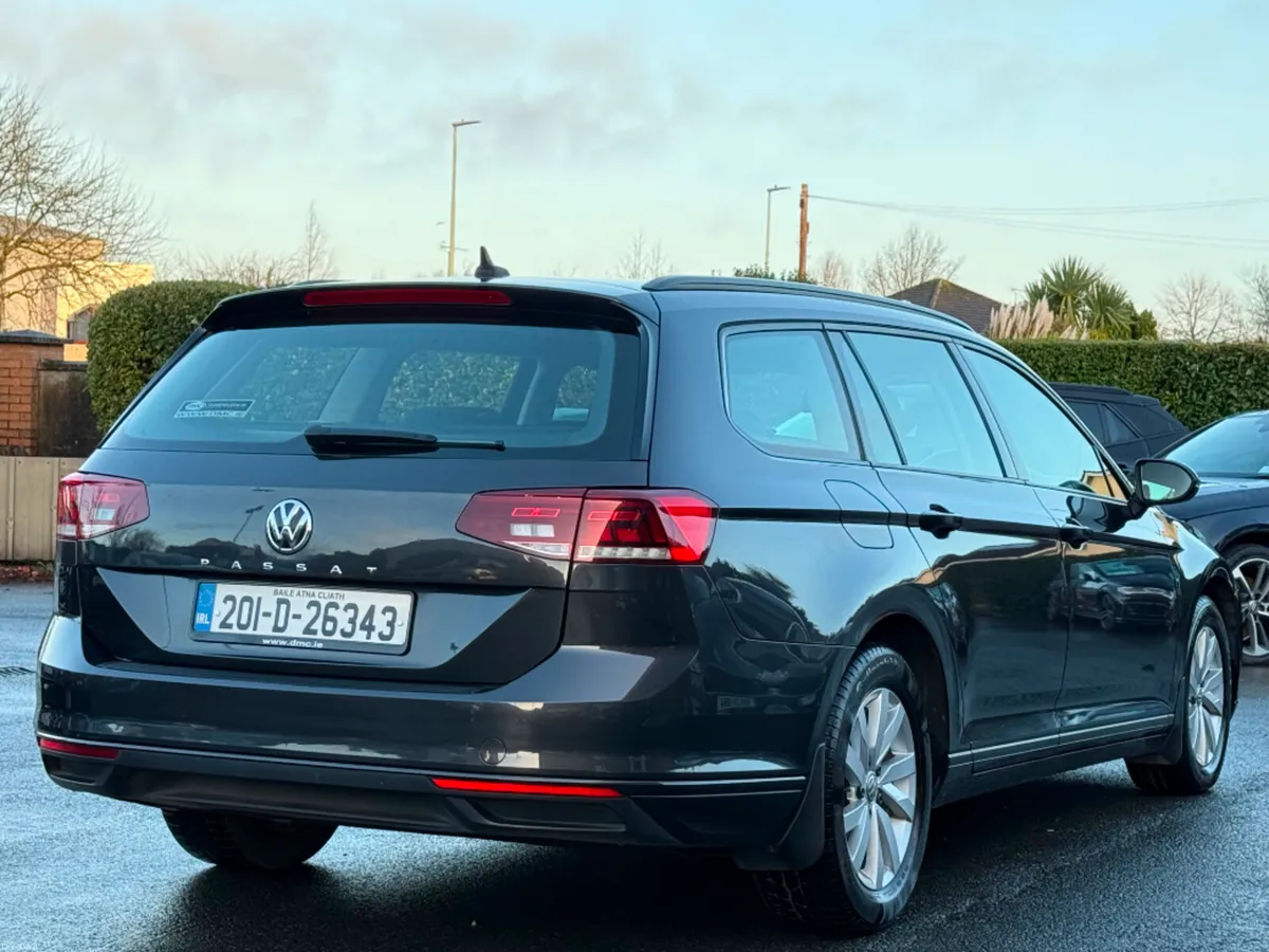 Volkswagen Passat ESTATE 2.0TDI 150BHP *IRISH CAR* - Image 5