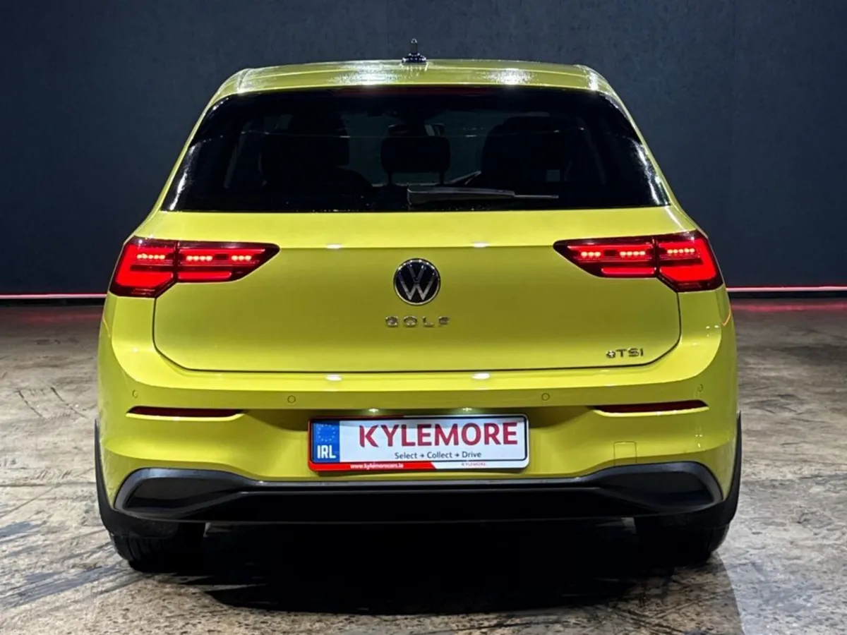 Volkswagen Golf AUTOMATIC 1.0L eTSI - REVERSE CAME - Image 4