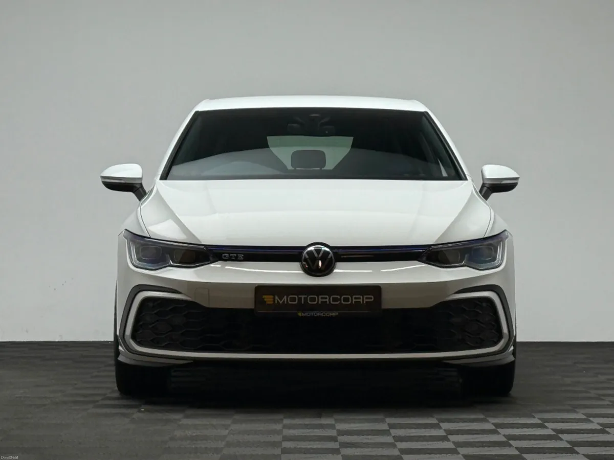 Volkswagen Golf GTE 1.4 PHEV 245HP DSG - Image 2