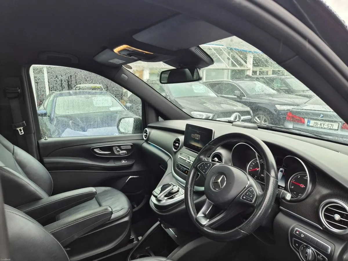 Mercedes-Benz V-Class V220 AMG Sport - Image 2