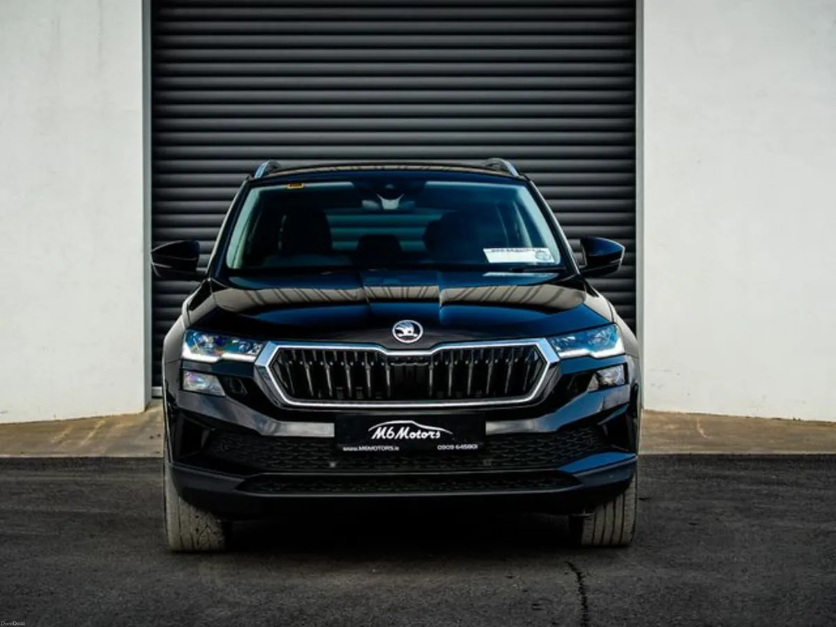 Skoda Karoq STYLE 2.0tdi 115HP 5DR *WINTER PACK* - Image 2