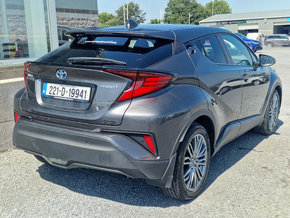 Toyota C-HR Hybrid SOL 4DR Auto - Image 3