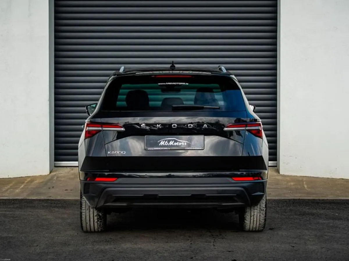 Skoda Karoq STYLE 2.0tdi 115HP 5DR *WINTER PACK* - Image 4