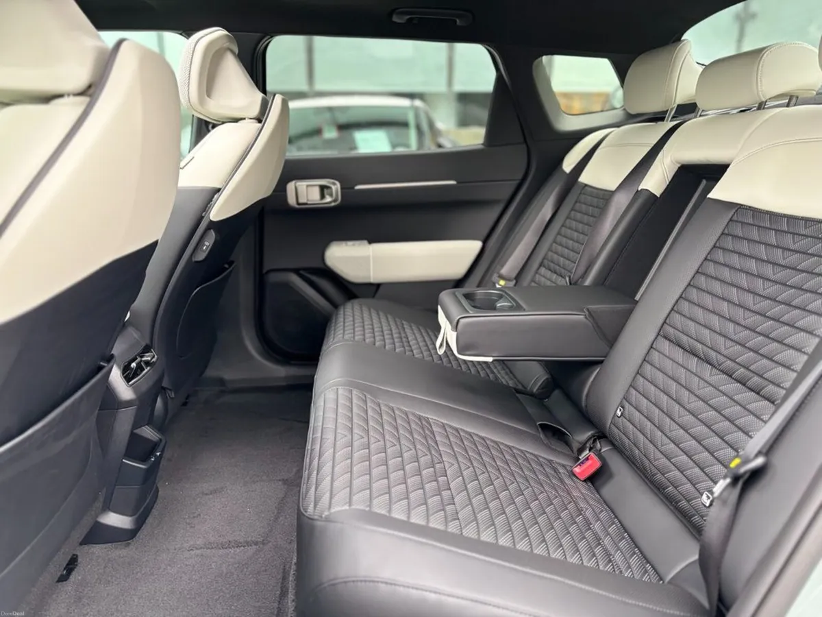 Kia EV4 Fastback GT Line (612 km Range) 0% Finance - Image 6