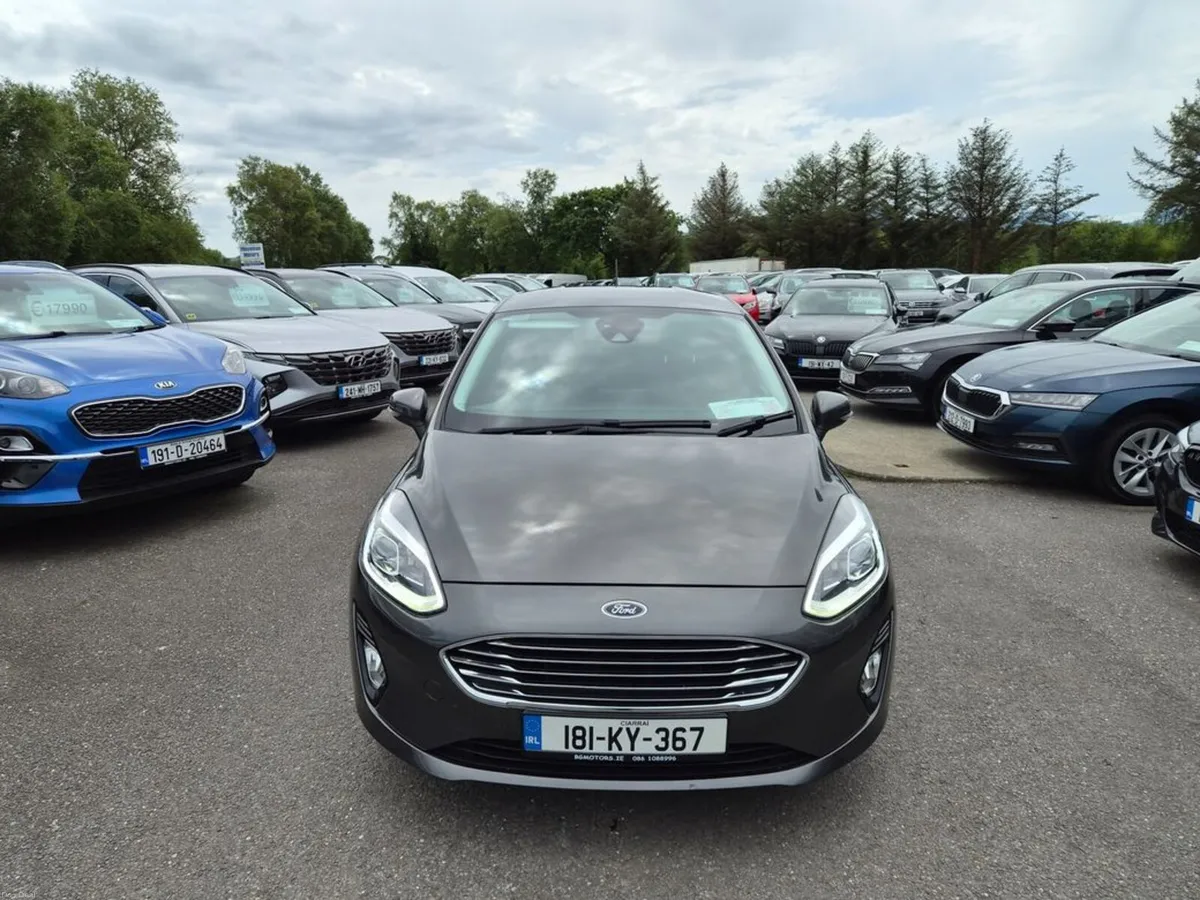 Ford Fiesta Titanium Automatic 100PS A6 4D - Image 2