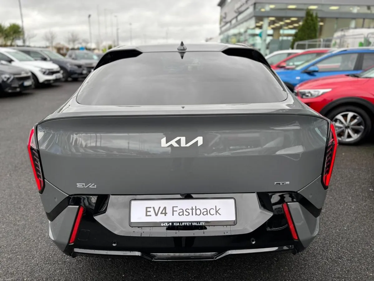 Kia EV4 Fastback GT Line ( Range 612 km ) 0% Finan - Image 5