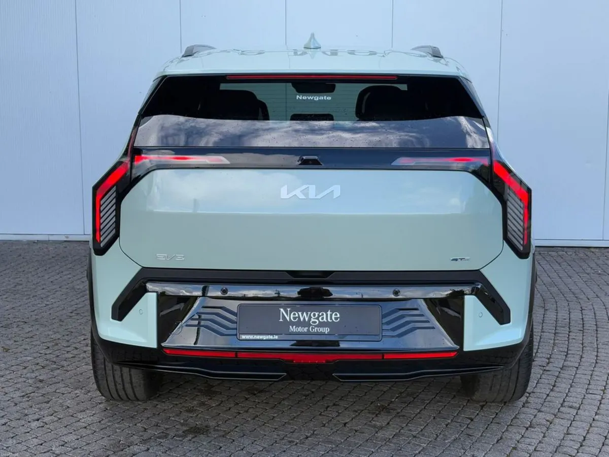 Kia EV3 EV3 GT Line Long Range - Image 6