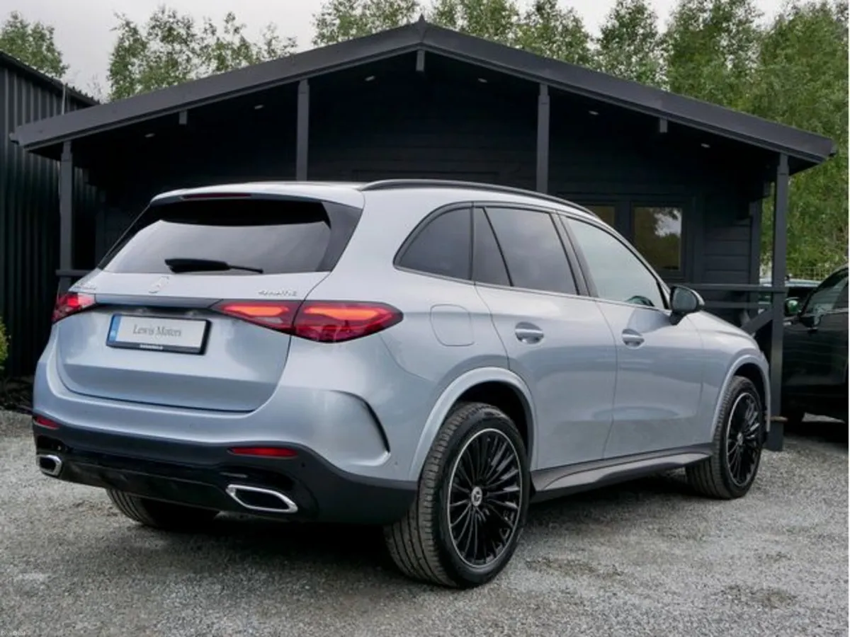 Mercedes-Benz GLC **DEPOSIT TAKEN** GLC 300 E 4MAT - Image 6