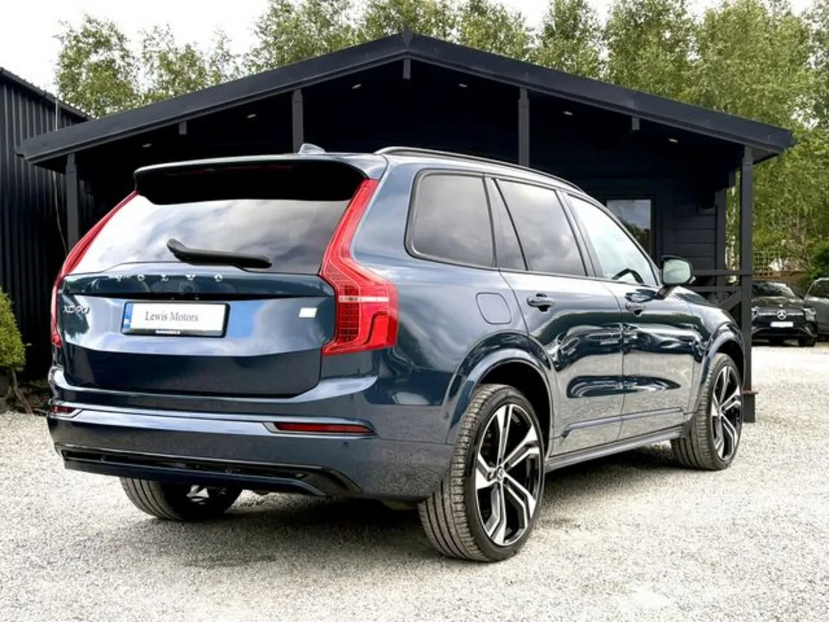 Volvo XC90 T8 ULTIMATE 455HP **DEPOSIT TAKEN** - Image 5