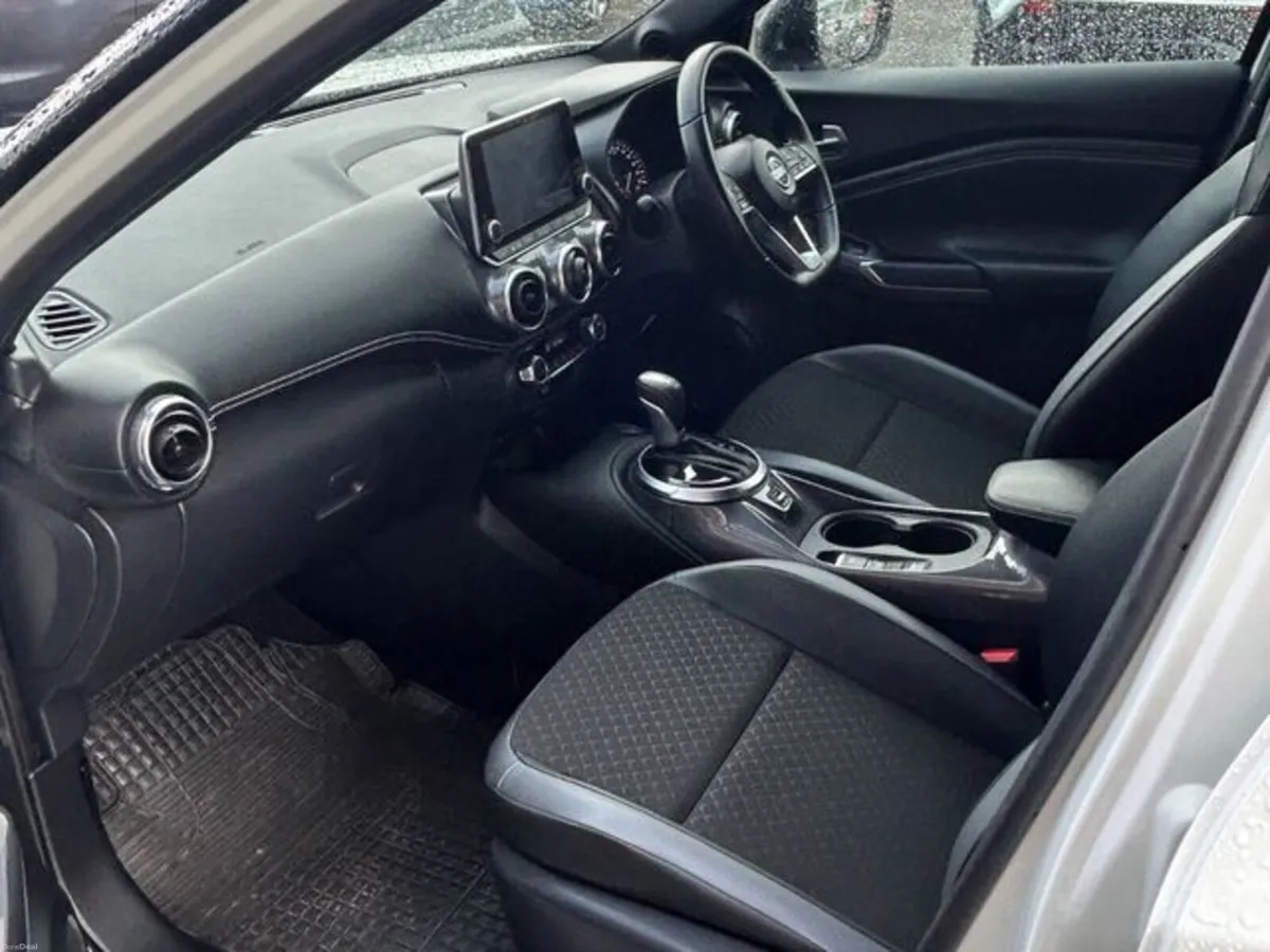 Nissan Juke 1.6 HYB SV Premium MY23.5 4DR - Image 6