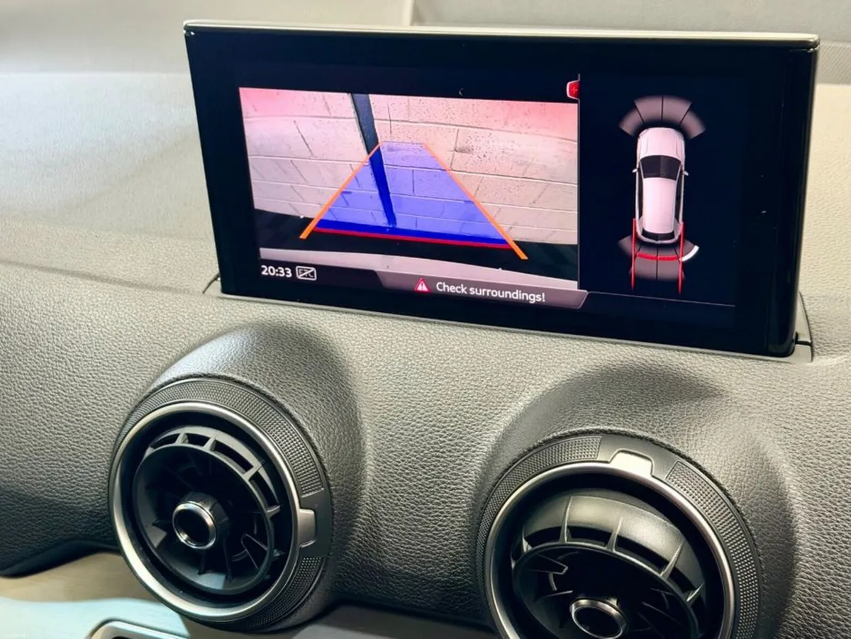 Audi Q2 30 TFSI Sport - Image 5